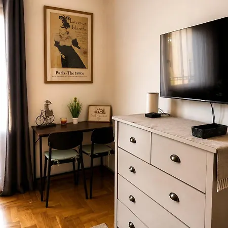 דירה Solemente Boutique Garden Escape Near Budapest - Sleeps 5 *